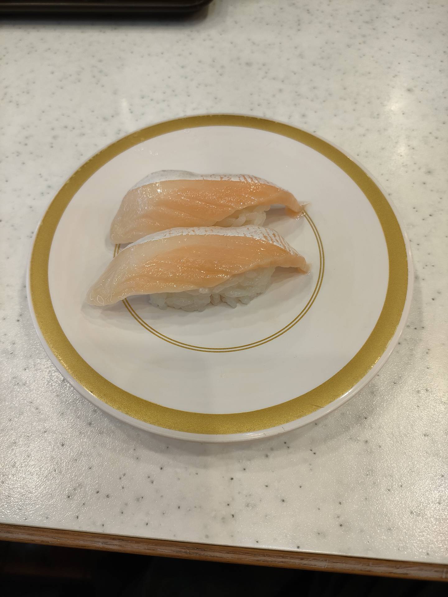 かっぱ寿司 サーモン